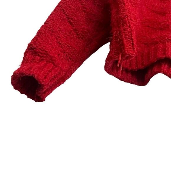 GB Sweater Women's Large Red Chunky Knit Classic Long Sleeve Round Neck Pullover - Picture 10 of 13